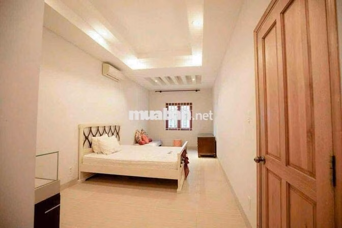 Nhà Biệt Thự Phạm Văn Chiêu 10x10m 4pn 5wc 16,5tr