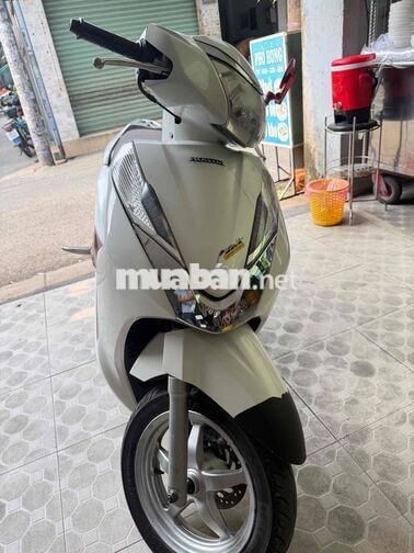 Honda Lead Trắng Xăng 2014