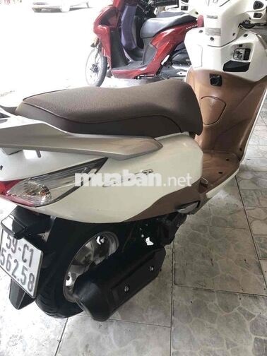 Honda Lead Trắng Xăng 2014