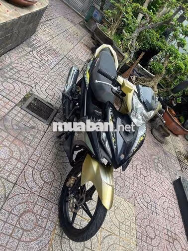 Bán  Exciter 135 2013 Đen Vàng,Bst62 xe đep gtdd