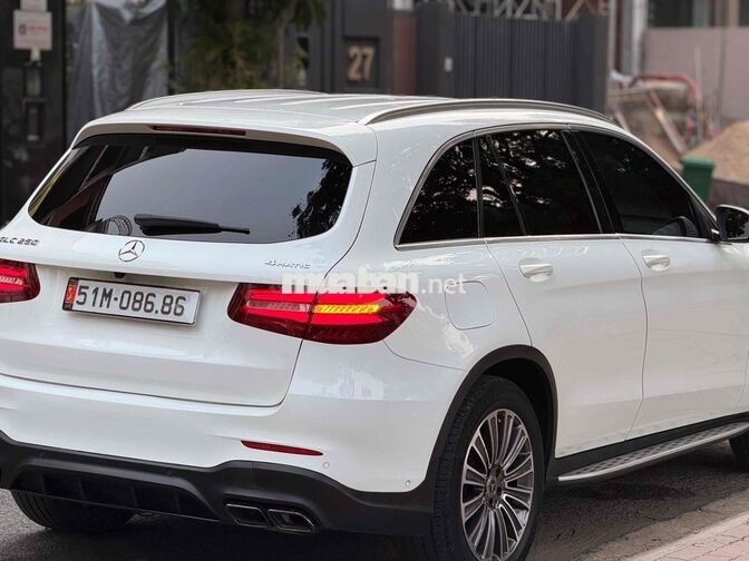 Mercedes GLC250 4matic 2019 Trắng 90000 km