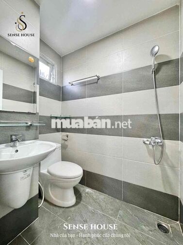 CĂN HỘ DỊCH VỤ ĐẦY ĐỦ TIỆN NGHI,VỊ TRÍ NẰM NGAY TRUNG TÂM QUẬN TÂN PHÚ