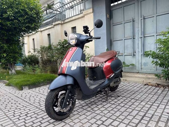SYM Attila 50cc 2022 Đỏ, Xám