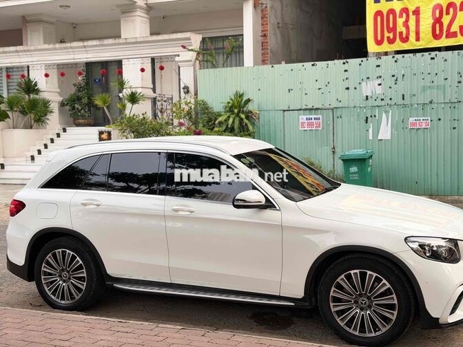 Mercedes GLC250 4matic 2019 Trắng 90000 km