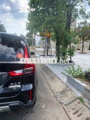 Suzuki XL7 2022 Tự động 10 vạn Đen