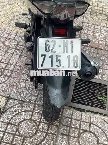 Bán  Exciter 135 2013 Đen Vàng,Bst62 xe đep gtdd