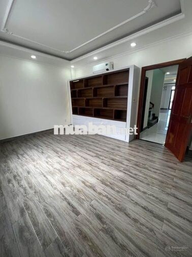 Cho thuê nhà 1 trệt 3 lầu Mặt tiền kinh doanh Khu ĐR Phúc Đạt 7PN-5WC
