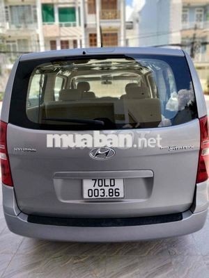 HUYNDAI GRAND STAREX 9 CHỔ MÁY DẦU MT SX CUỐI 2016