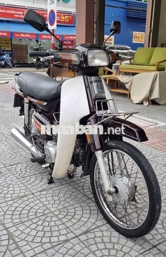 Honda Dream Thái Nâu trắng