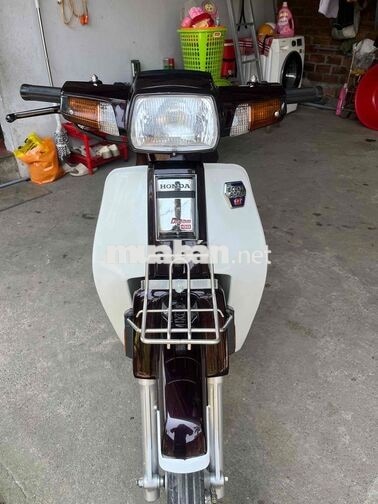 Honda Dream II Nâu, Trắng