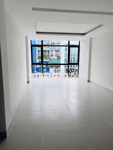 CHO THUÊ NHÀ 476 ÂU CƠ - 5 TẦNG THANG MÁY. GẦN VÒNG XOAY LÊ ĐẠI HÀNH
