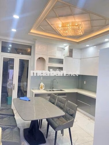 Cho thuê nhà phố Lux homes Garden đầy đủ nội thất cao cấp