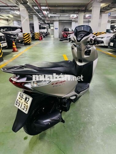 Honda Lead 4val Phiên bản đặc biệt Bạc nhám