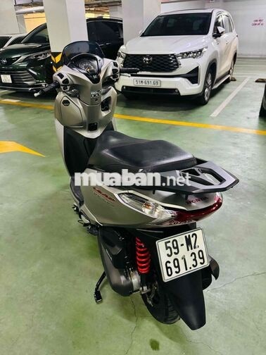 Honda Lead 4val Phiên bản đặc biệt Bạc nhám