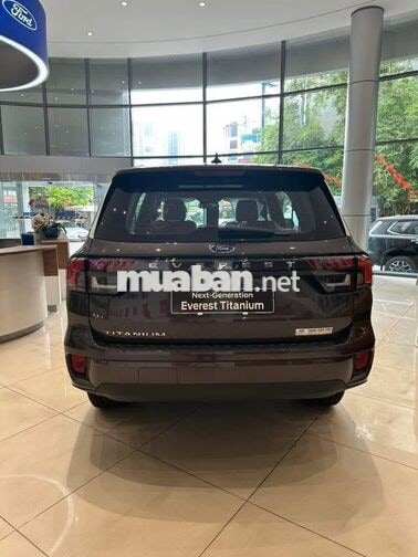 Ford Everest Titanium 4x4 2025 Nâu