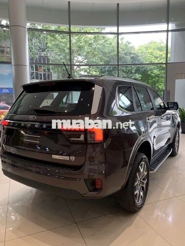 Ford Everest Titanium 4x4 2025 Nâu
