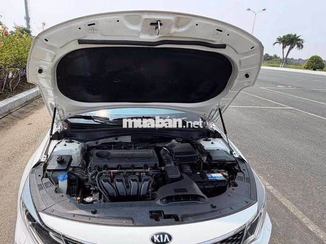 Kia Optima Trắng Tự động Hàn Quốc