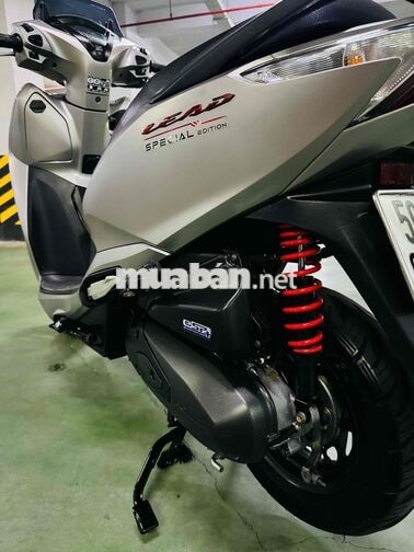 Honda Lead 4val Phiên bản đặc biệt Bạc nhám