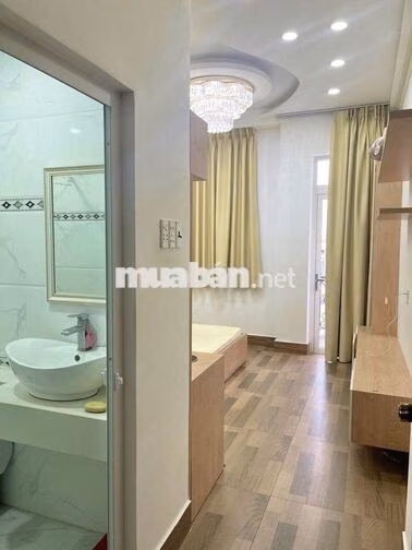 Cho thuê nhà phố Lux homes Garden đầy đủ nội thất cao cấp