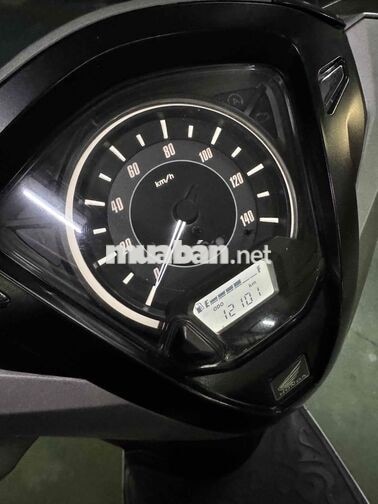 Honda Lead 4val Phiên bản đặc biệt Bạc nhám