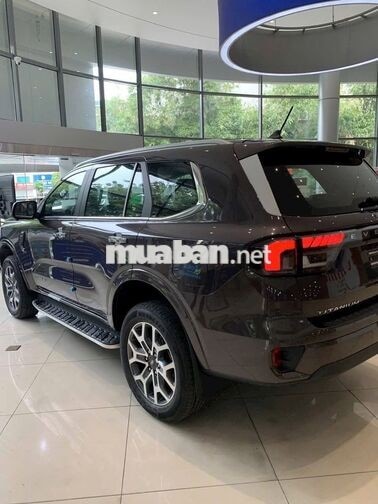 Ford Everest Titanium 4x4 2025 Nâu
