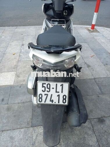 Honda Air Blade 125Fi Trắng