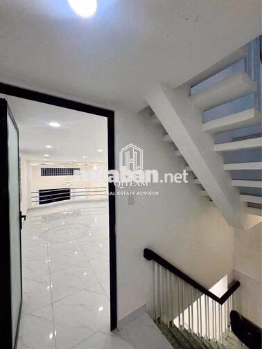 🔥CHỈ 60TR THÀNH THÁI, Q10 – NHÀ 3 TẦNG, DIỆN TÍCH 80M², TRỐNG SUỐT! ✨
