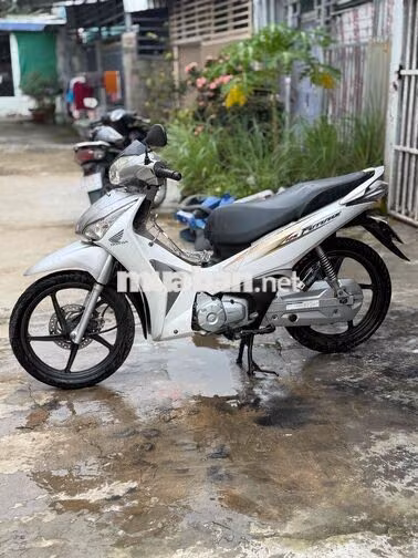 Future mập 2013 trắng bạc xe đẹp biển 83 ngây chủ