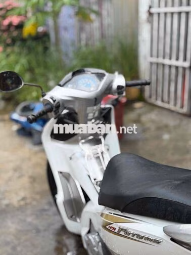 Future mập 2013 trắng bạc xe đẹp biển 83 ngây chủ