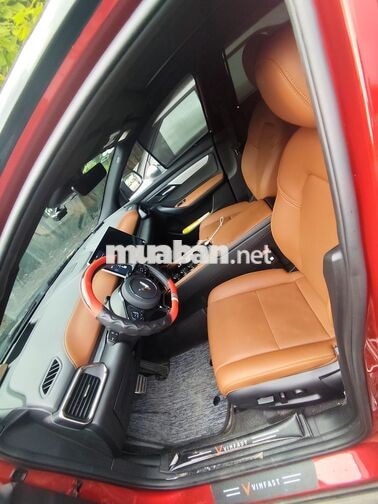 VinFast VF8 Lux Plus V24 2024 Đỏ đen 16000 km