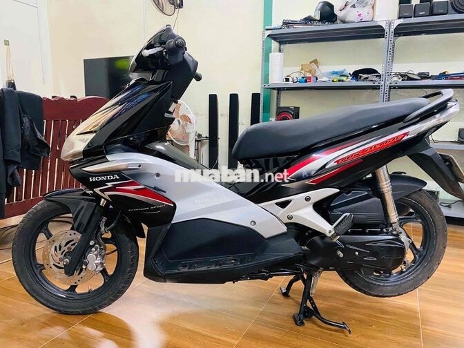 Honda Air Blade 2010 Fi full xăng điện tử  Đen