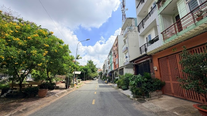 Nhà 4 tầng mua ở đáng mua khu đô thị APAK. Diện tích sử dụng lên đến 1