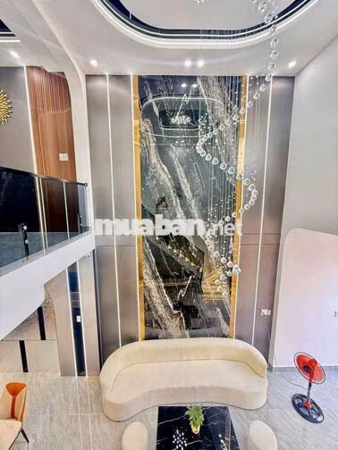 nhà mới xinh lung linh có nội thất  3pn 2wc ,1sec ngắn lvk, 