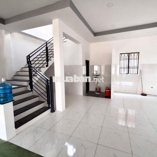 CHO THUÊ NHÀ MẶT TIỀN MỚI 100% 25TR