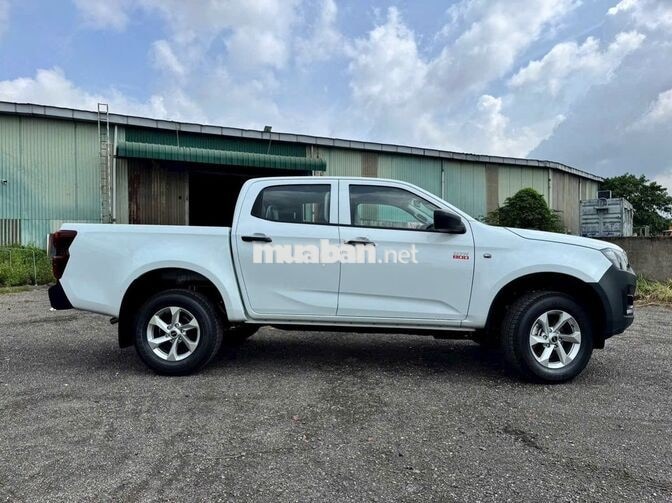 Isuzu D-Max Trắng