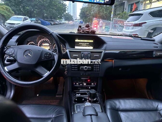 Mercedes-Benz E250 2011 Đen Tự động 7 cấp