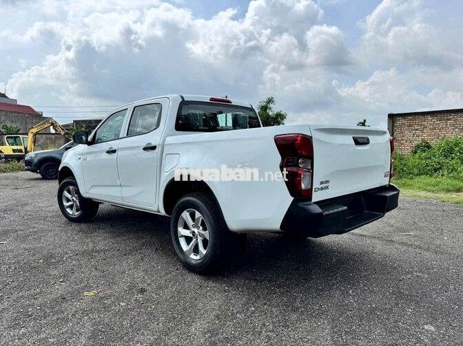 Isuzu D-Max Trắng