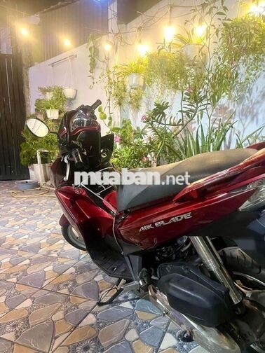 Honda Airblade 125 Mắt cú PBĐB 3D còn mới giá tốt