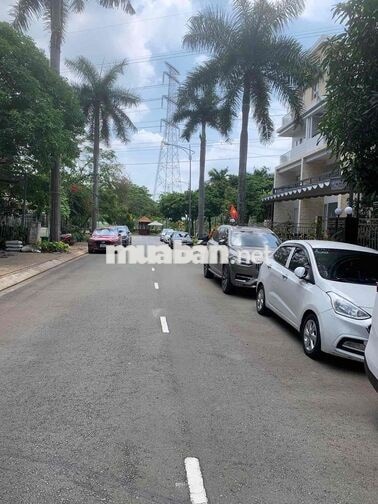Cho Thuê Biệt Thự 3 Tầng 500 M2 Khu Bve 24/24 Chỉ 35Tr