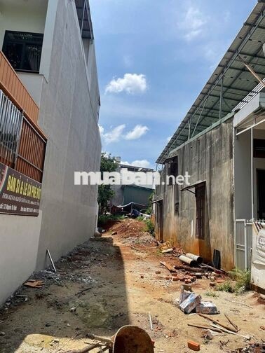 CHÍNH CHỦ CẦN BÁN ĐẤT MẶT TIỀN ĐƯỜNG NGUYỄN THỊ ĐỊNH – 5x32m