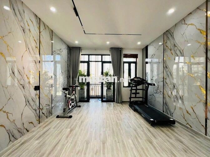 NHÀ MỚI CHO THUÊ  - 4B Hoàng Việt, P.4, TB- DT4.5x18, 4 tầng 