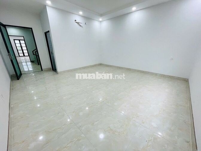 NHÀ ĐẸP BÀU CÁT - 68E Đồng Đen, P.14, Tân Bình - nhà mới vào ngay