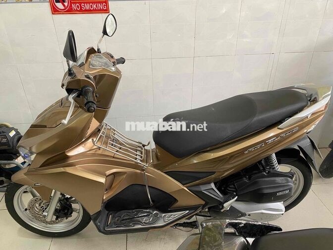 Honda Air Blade Fi 125cc 2017 Vàng đồng