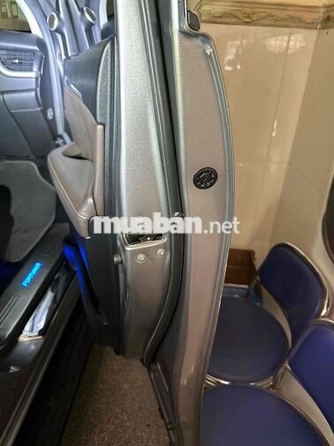 Toyota Fortuner 2016 2.7V Xăng 1 Cầu Bạc