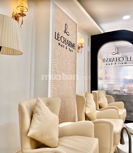 SANG NHƯỢNG CỔ PHẦN KINH DOANH TIỆM NAIL –NGAY TRUNG TÂM BÌNH THẠNH