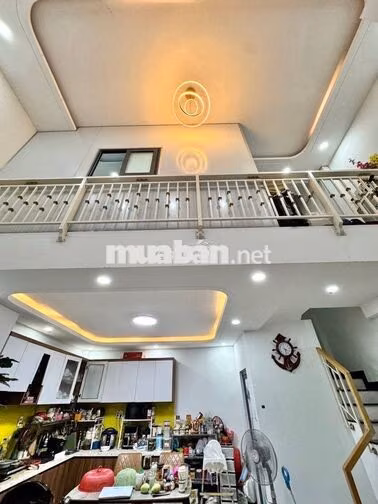 Cạnh chợ Bà Chiểu HXH Phan Chu Trinh Bình TH_37m2 -5 tầng ngang 6m 5PN