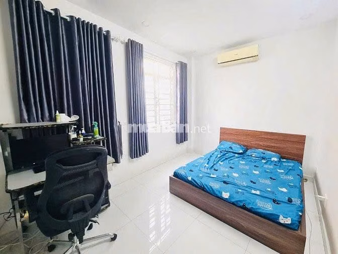 Bán nhà chính chủ; mình bán căn nhà đang ở để đi định cư nước ngoài