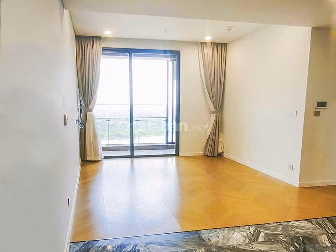 Bán Căn hộ tại Lumiere Riverside tầng cao 3 phòng ngủ diện tích 95m2