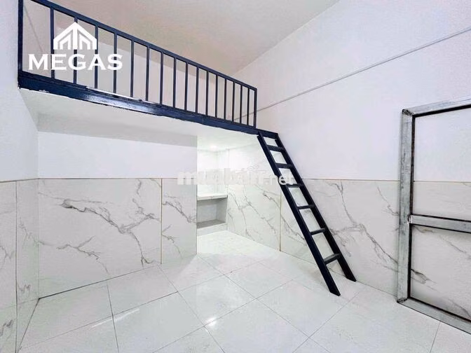 KIOT GIÁ RẺ RỘNG THOÁNG Ở KINH DOANH ĐƯỢC NGAY Q6