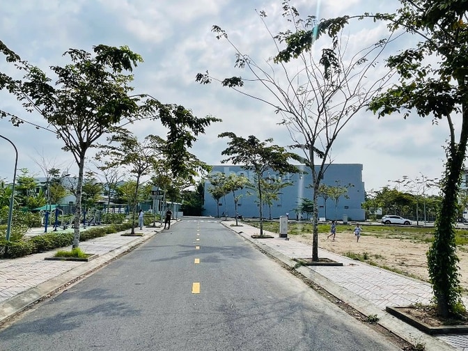 ĐẤT NỀN KDC NGÃ BẢY FULL THỔ GIÁ TỐT CHỈ 1 TY 